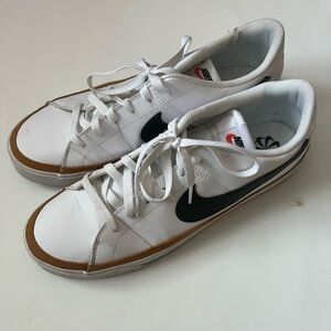 Nike Court Legacy Canvas / Leather Low (White/Black w/ Brown accents) Sz 11.5